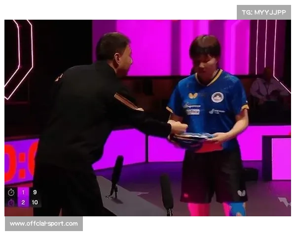 特写镜头：斯特拉斯堡功勋教练赛后宣布将于赛季末退休